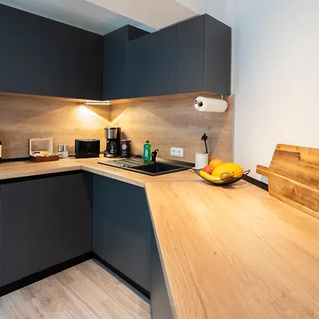 Md-6 Buckau Karl-schmidt-strasse 22 Ausstattung - Smart Tv - 2schlafzimmer -5 Min Zum Zentrum * Magdeburk